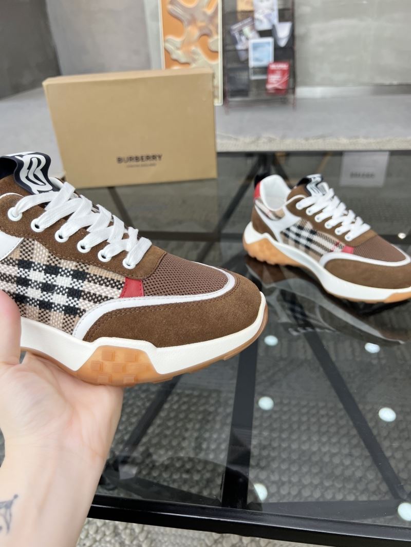 Burberry Low Shoes